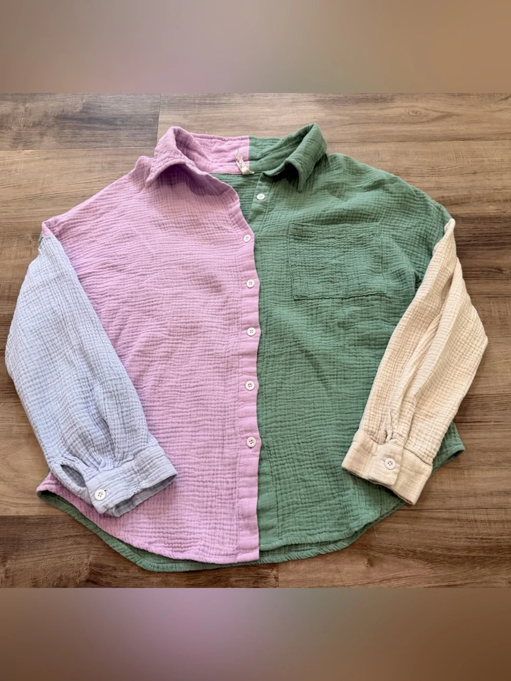 BMJL Womens Button Down Ultra-Soft Textured Color Block Top - Picture 2 of 6